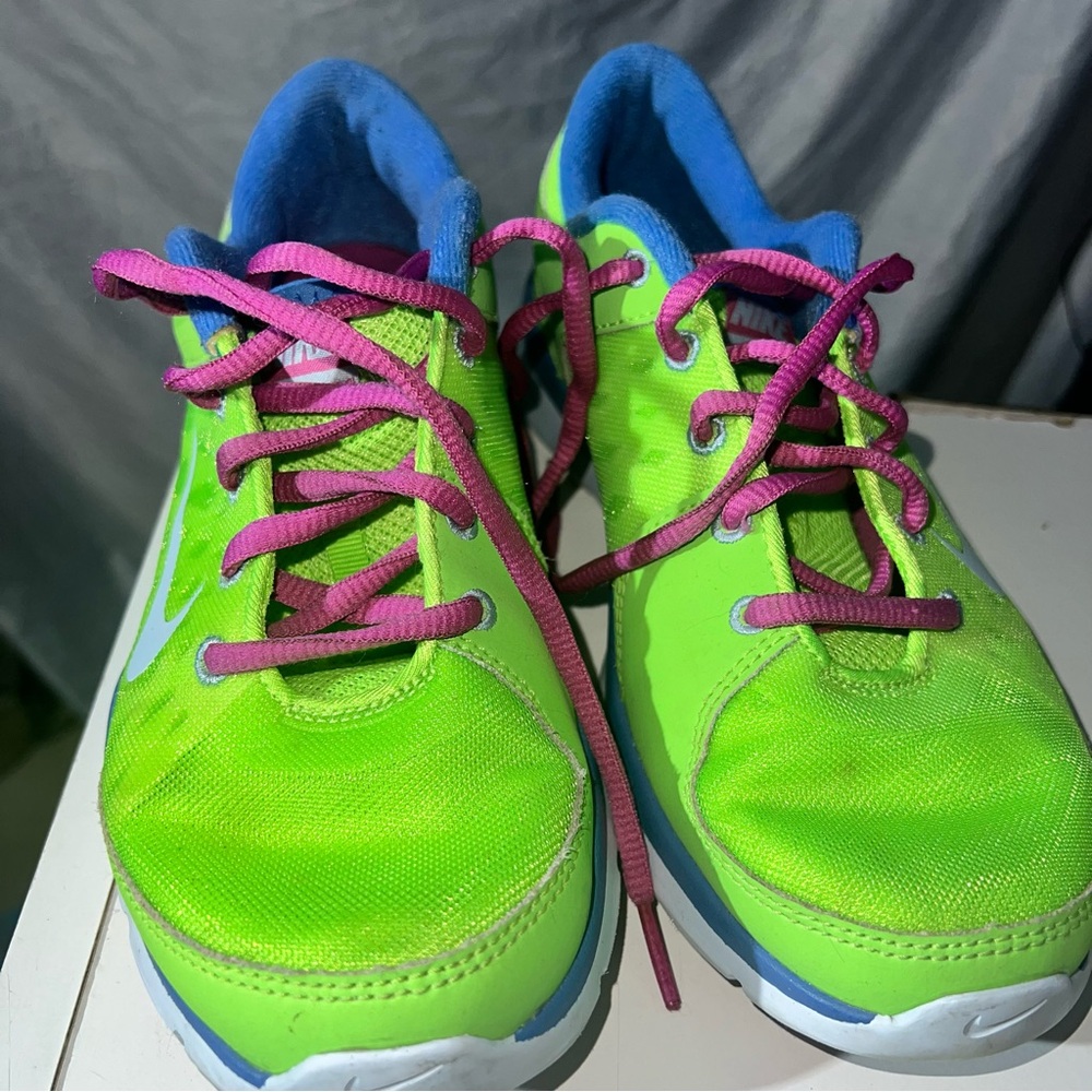Nike Flex Trainer Neon Green - Size 7 - Picture 3 of 10